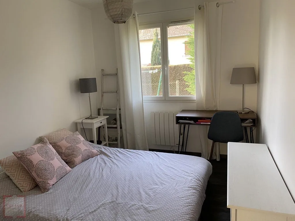 MAISON PLAIN PIED PISCINE PROCHE COMMERCES