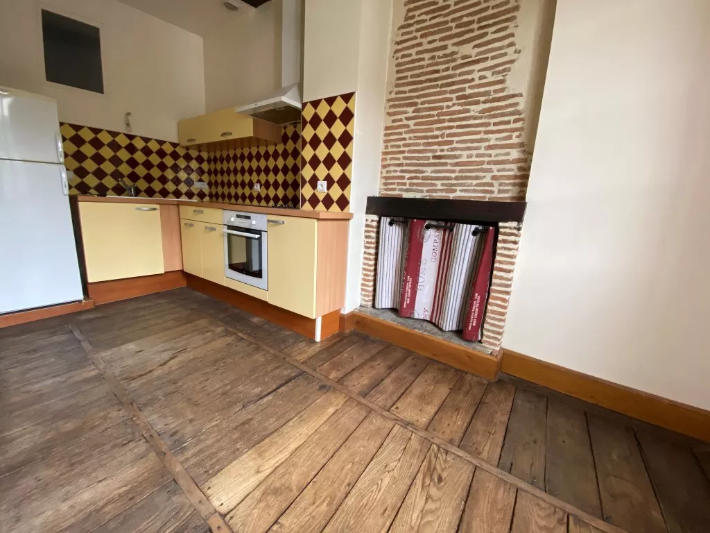 BEL APPARTEMENT T2 AU COEUR DU TRECH