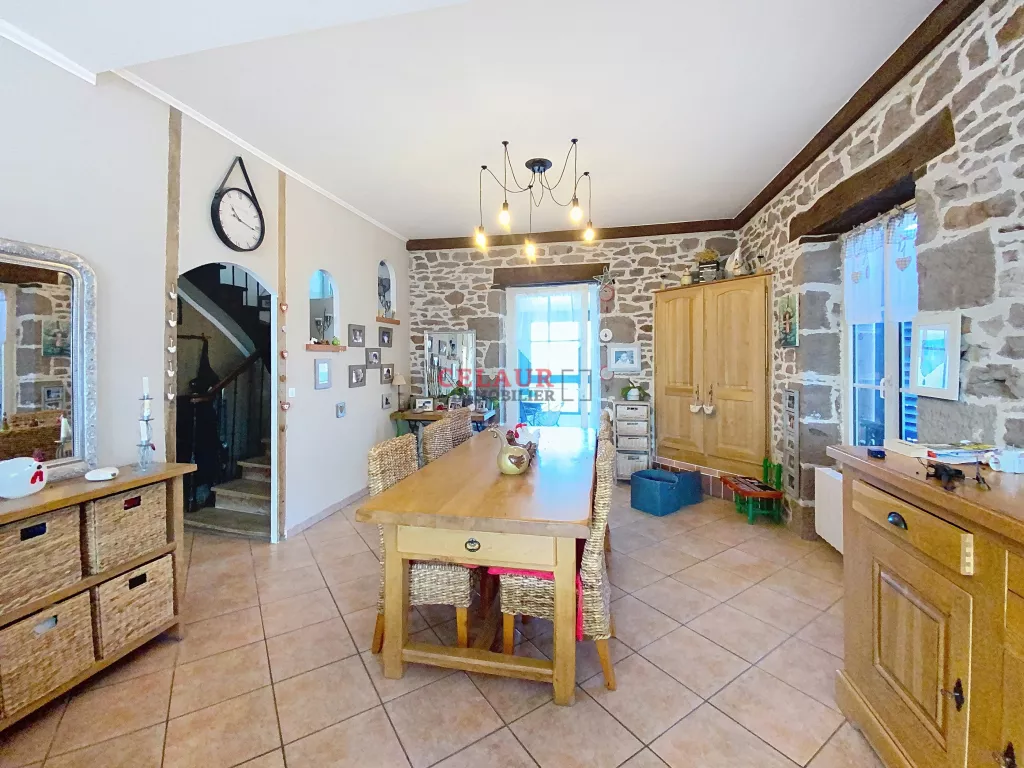 Maison de ma&icirc;tre