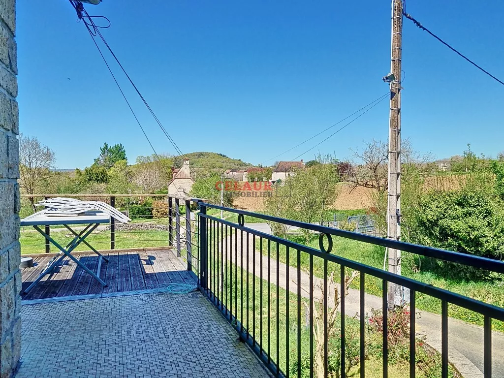 MAISON AVEC TERRASSE ET JOLIE VUE