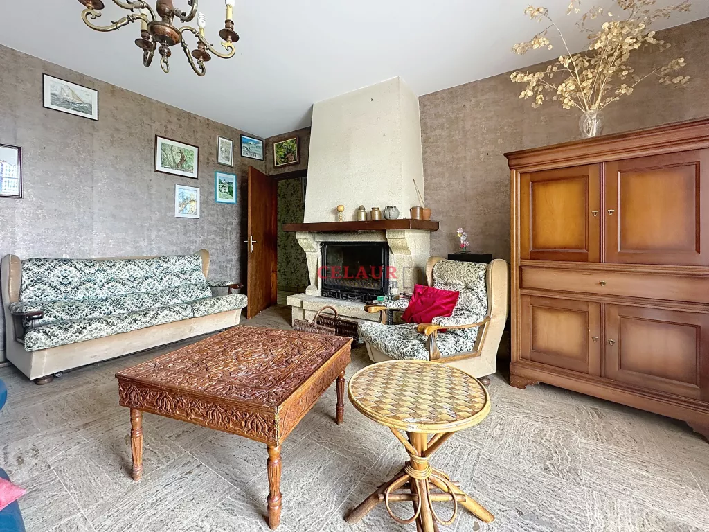 SPACIEUSE MAISON FAMILIALE AVEC VUE DEGAGEE