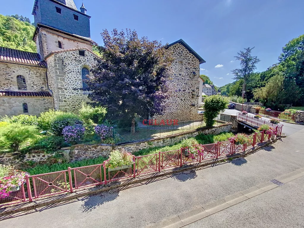 MAISON 102 M2 &Agrave; DEUX PAS DU BOURG DE LAGUENNE