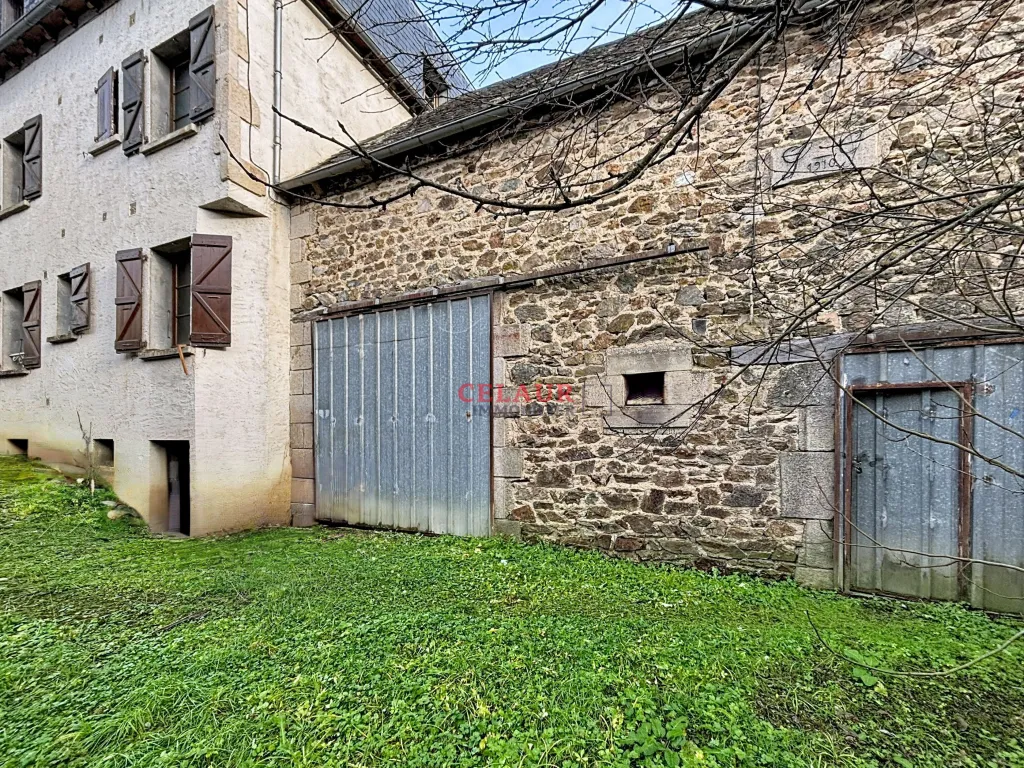 grange et maison