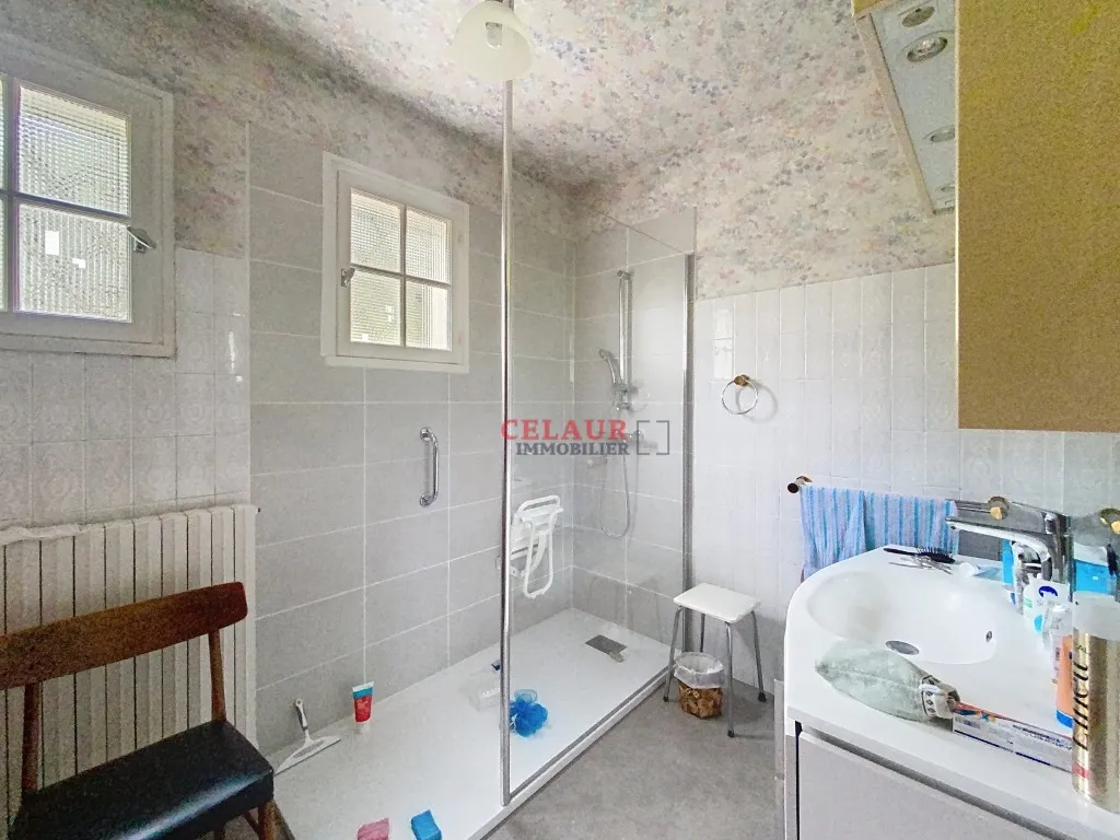 AGR&Eacute;ABLE MAISON &Agrave; UZERCHE