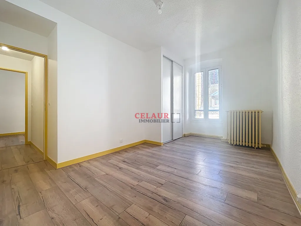 BEL APPARTEMENT RENOVE CENTRE VILLE