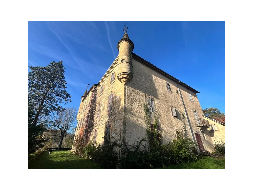 CHATEAU DU XVIIIEME SIECLE SECTEUR SAINT CERE
