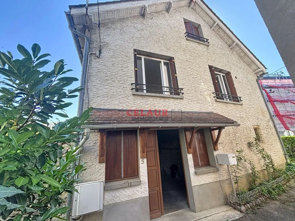 MAISON DE VILLAGE