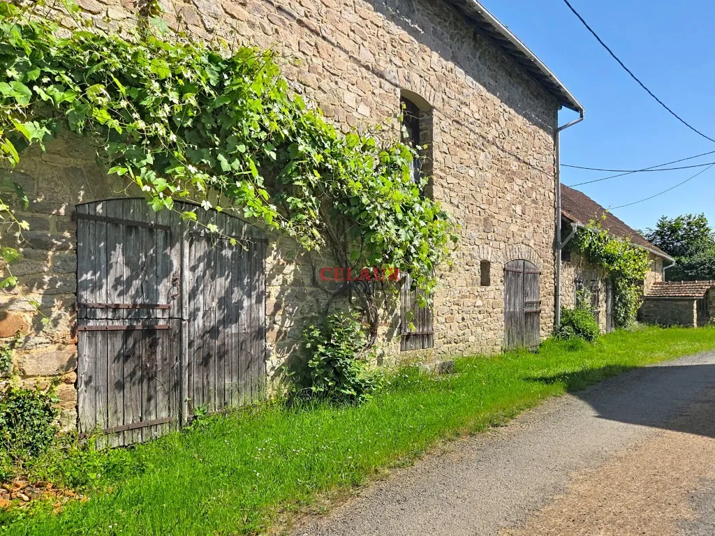 MAISON PIERRE AVEC D&Eacute;PENDANCE